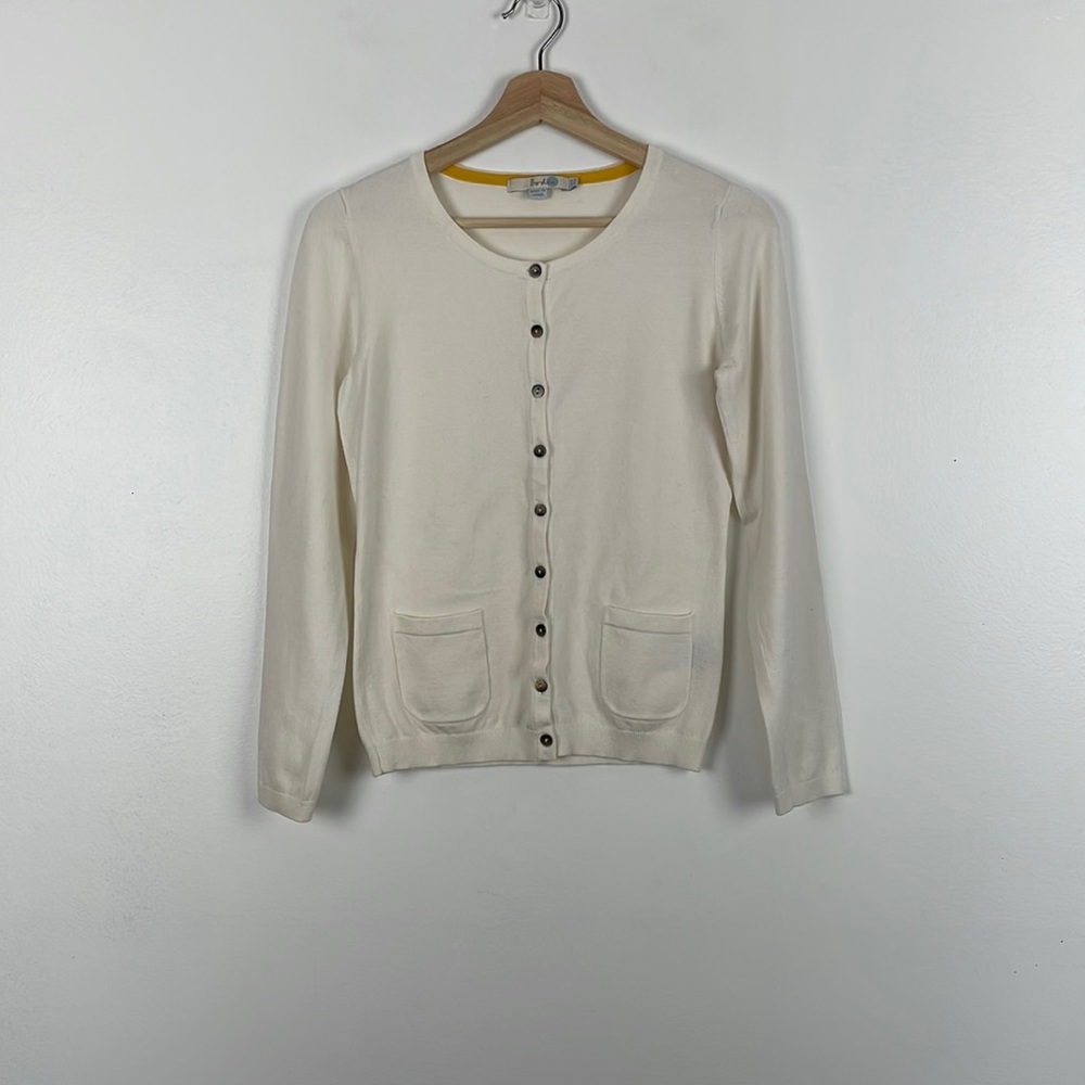 Boden long sleeve button down 2 pocket stretch knit cardigan sweater Size 4